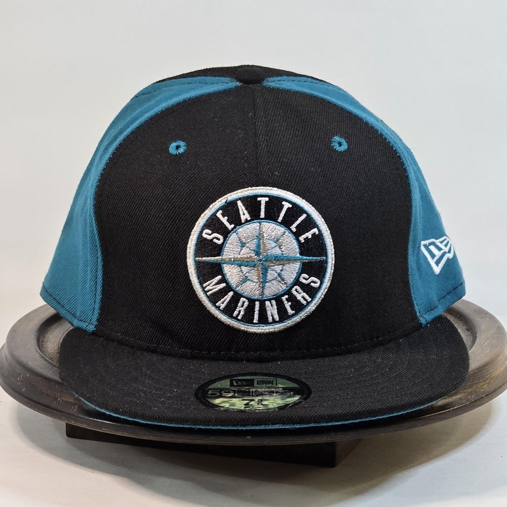 Seattle Mariners Hat Cap Fitted Mens 7 5/8 Black Blue MLB Baseball New Era